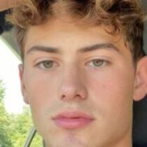 Profile picture of Robert Downey